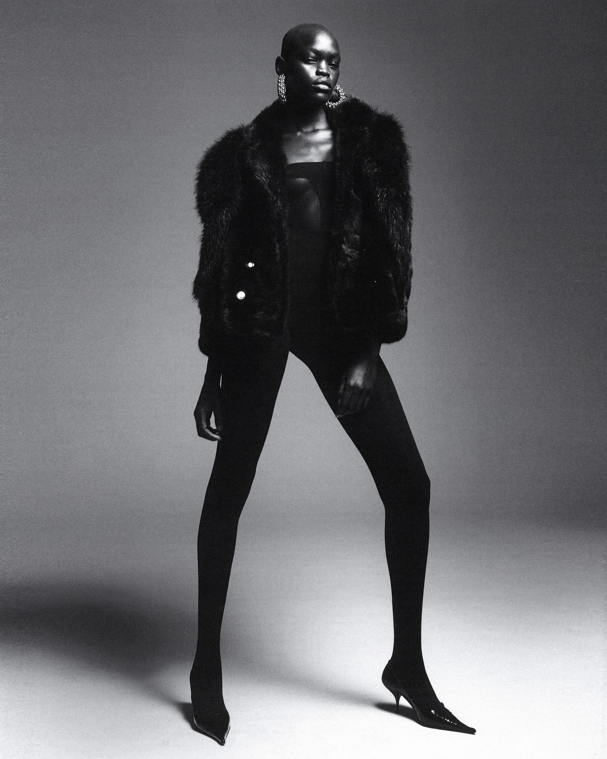 Linah — Revue Management model, photo 9