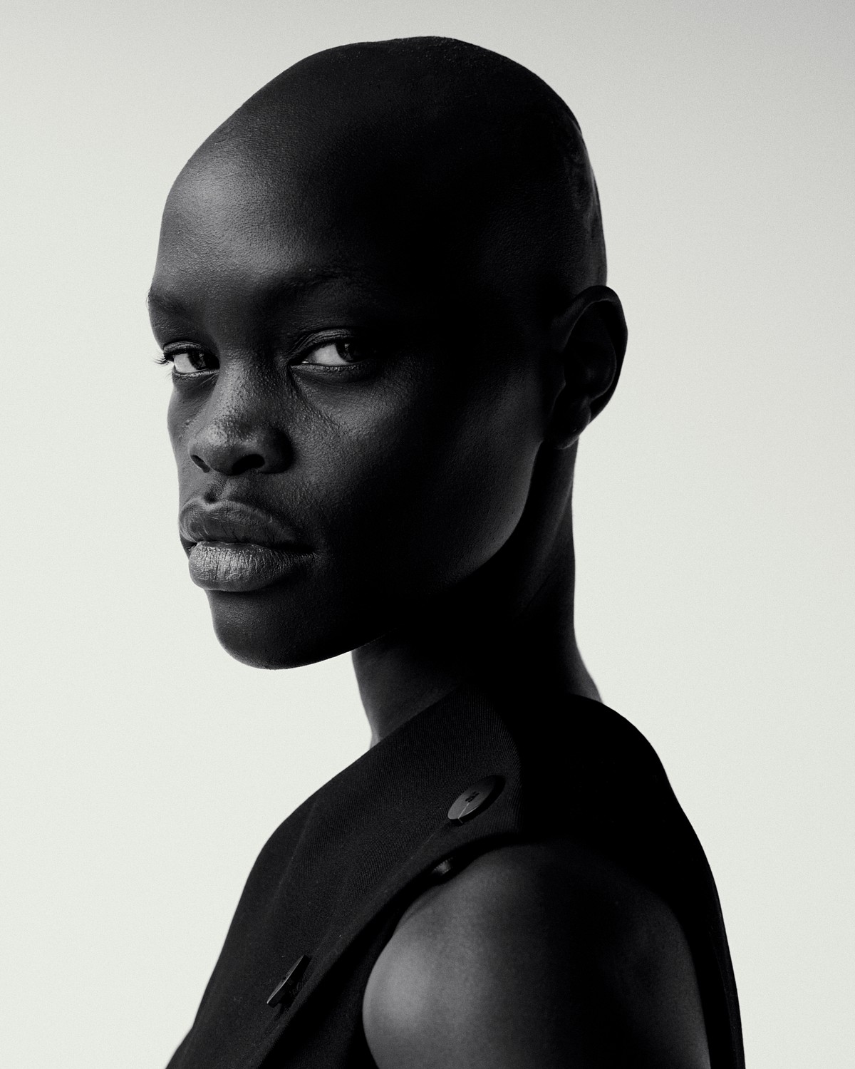 Linah — Revue Management model, photo 18