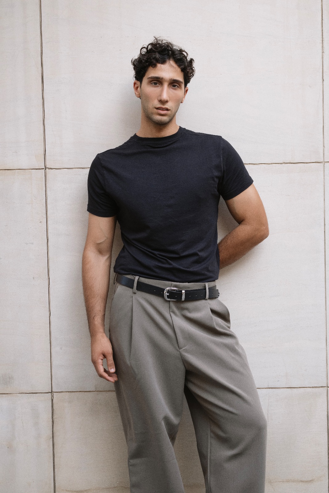 Tony — Revue Management model, photo 4